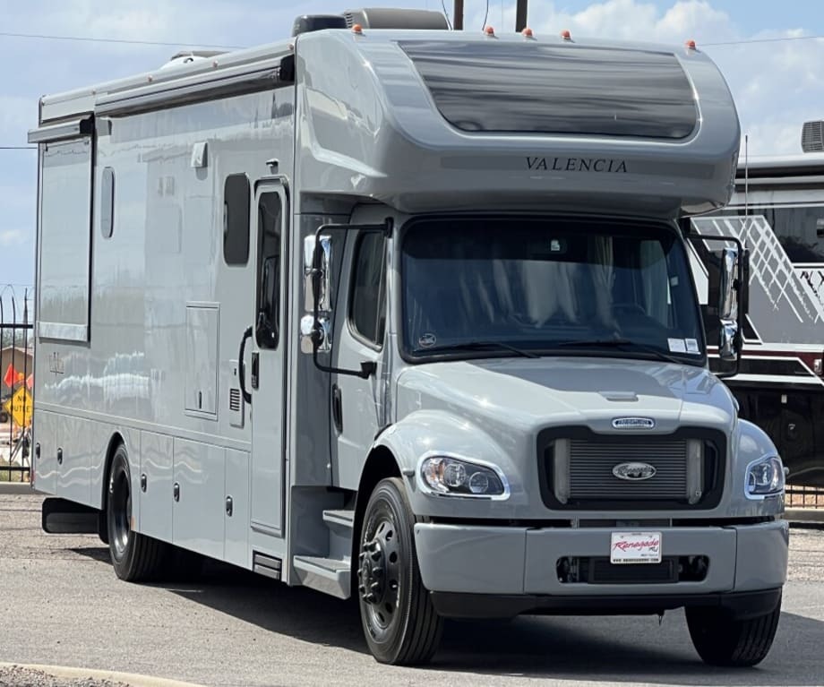 2026 Rev Renegade VALENCIA 36SB in tucson AZ