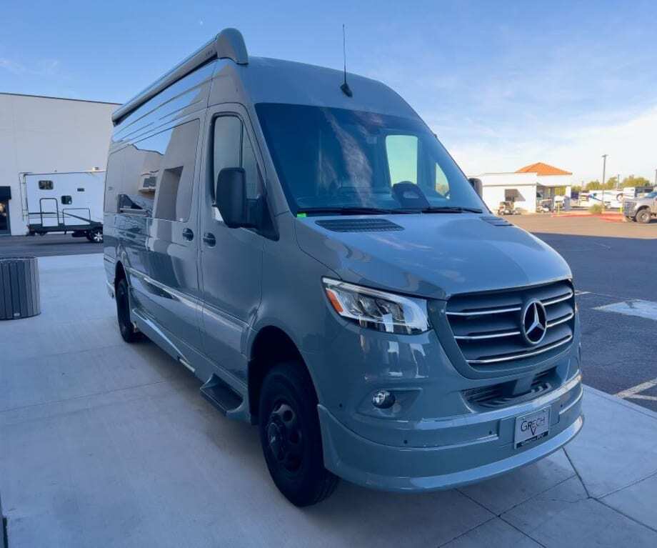 2027 Grech Rv TERRENO-ION TERREN-I-AWD-T RV