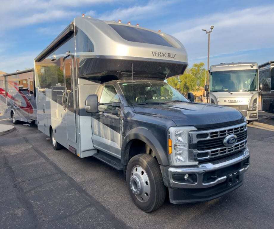 2024 Rev Renegade VERACRUZ 30VRM RV