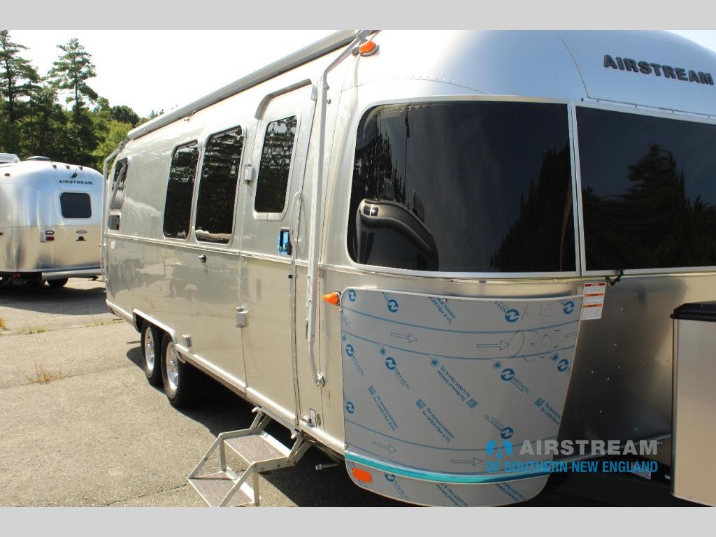 2027 Airstream Flying Cloud 28RBQ in union CT