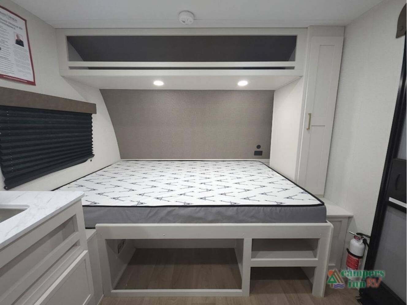 A photo of this 2027 Grand Design Transcend Lite 121RBL