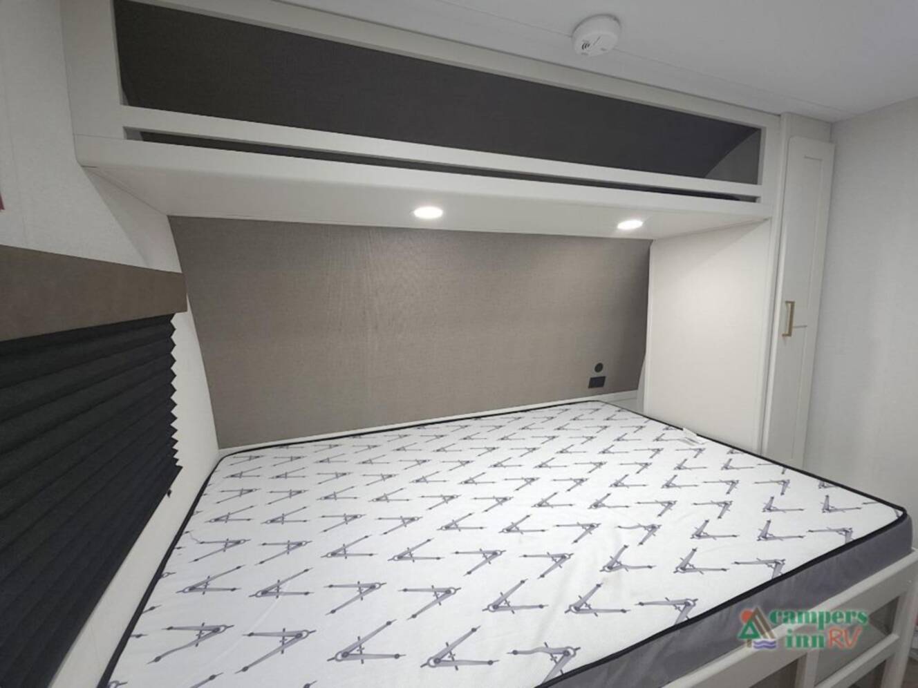 A photo of this 2027 Grand Design Transcend Lite 121RBL
