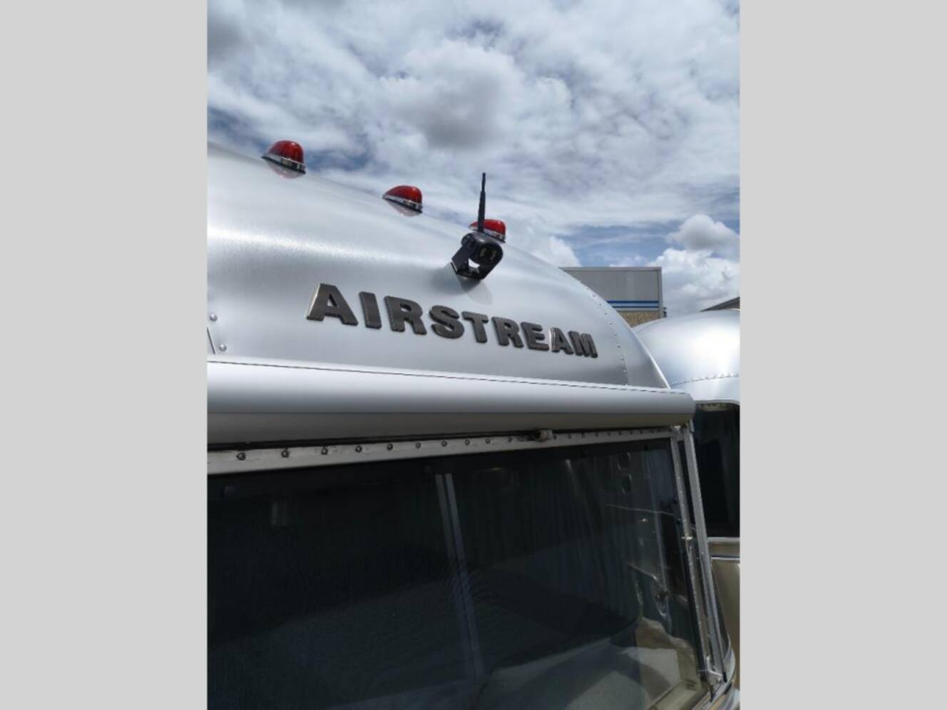 A photo of this 2021 Airstream Globetrotter 30RB Twin