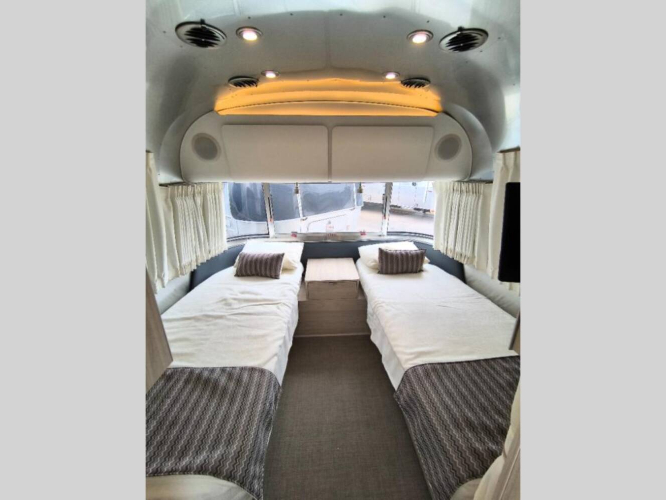 A photo of this 2021 Airstream Globetrotter 30RB Twin