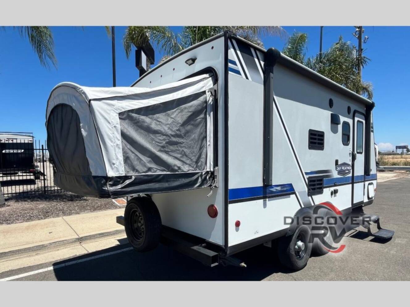 A photo of this 2018 Jayco Jay Feather 7 17XFD