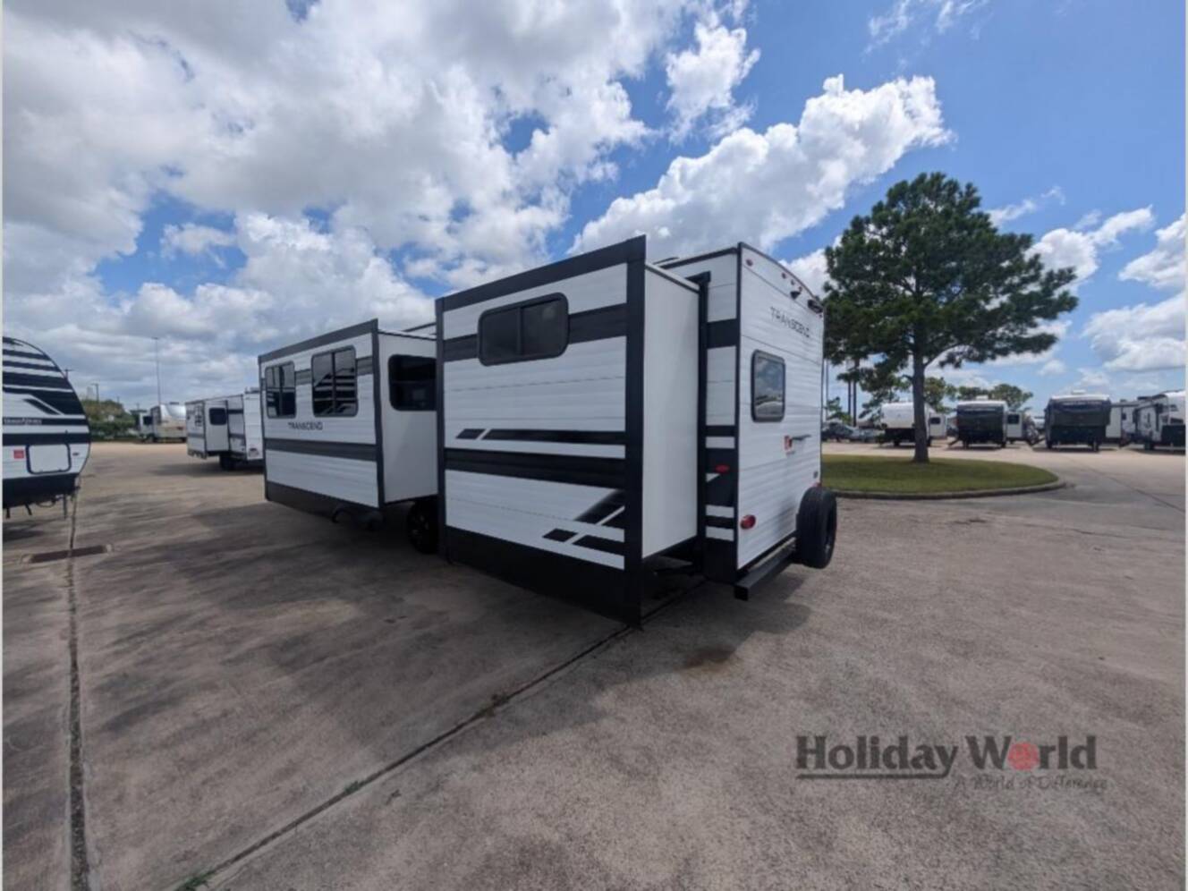 A photo of this 2027 Grand Design Transcend 325BHT