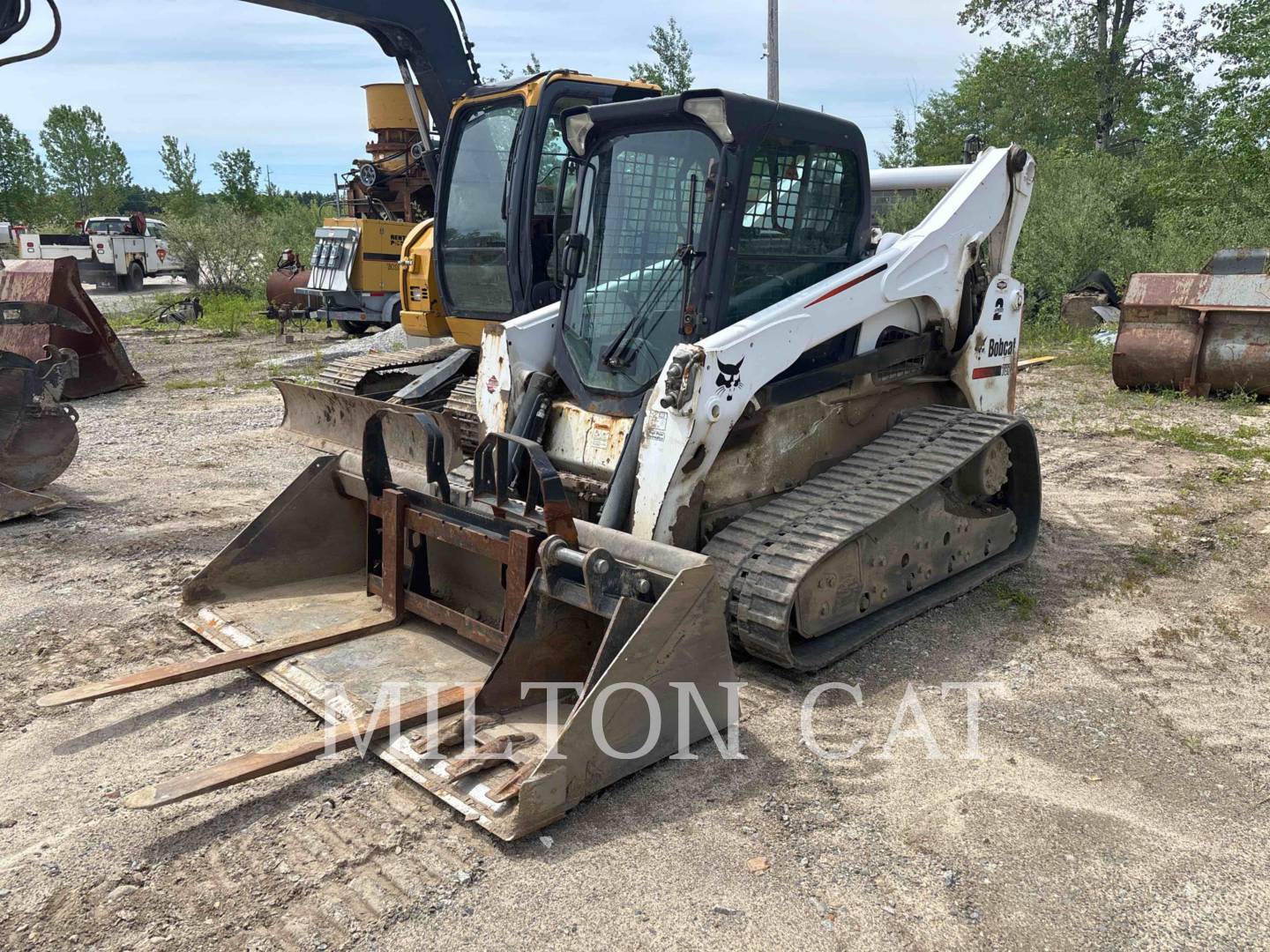 2015 BOBCAT T870 in Scarborough, ME