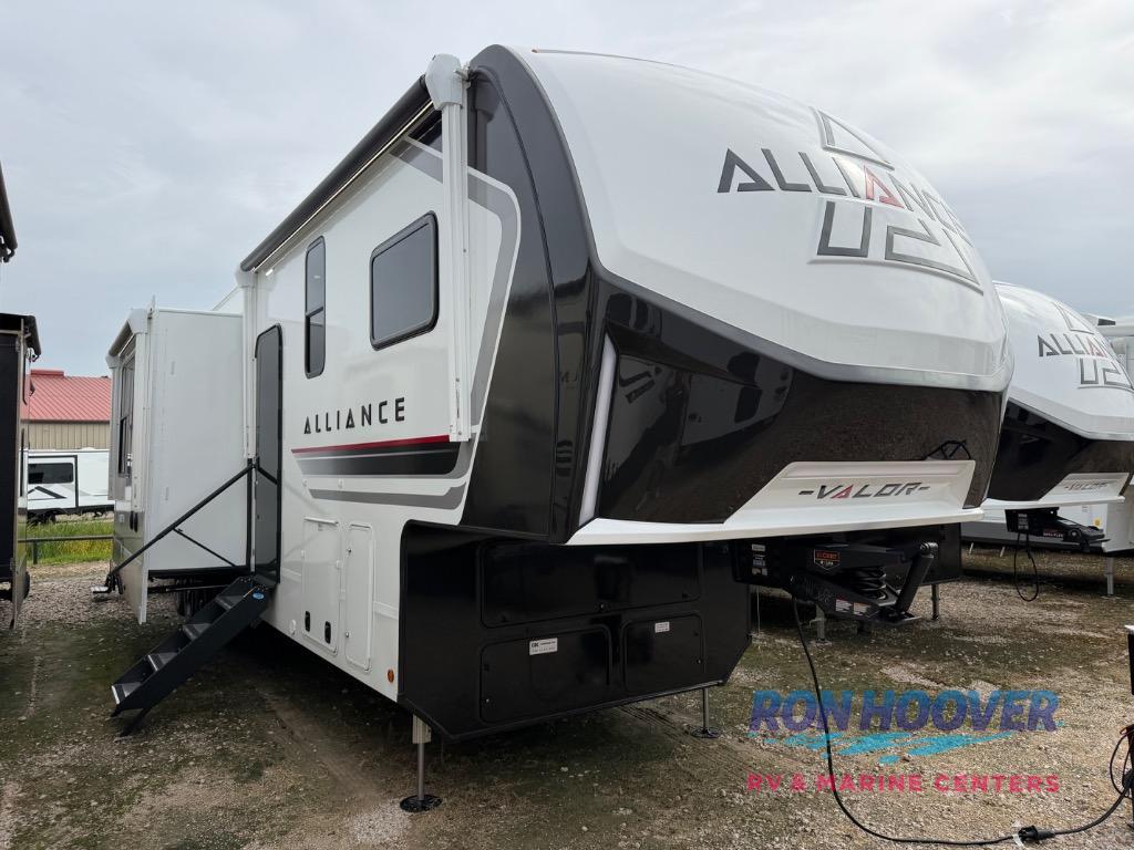 2027 Alliance Rv Valor 44V14 in north willis TX