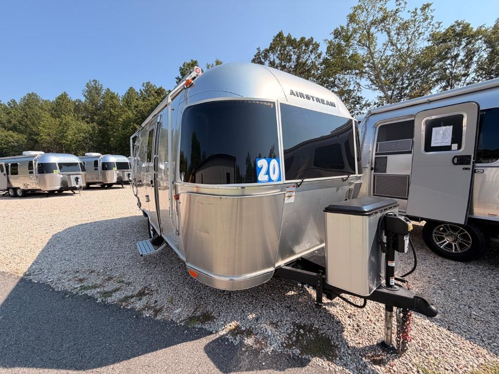 2023 Airstream Caravel 20FB RV