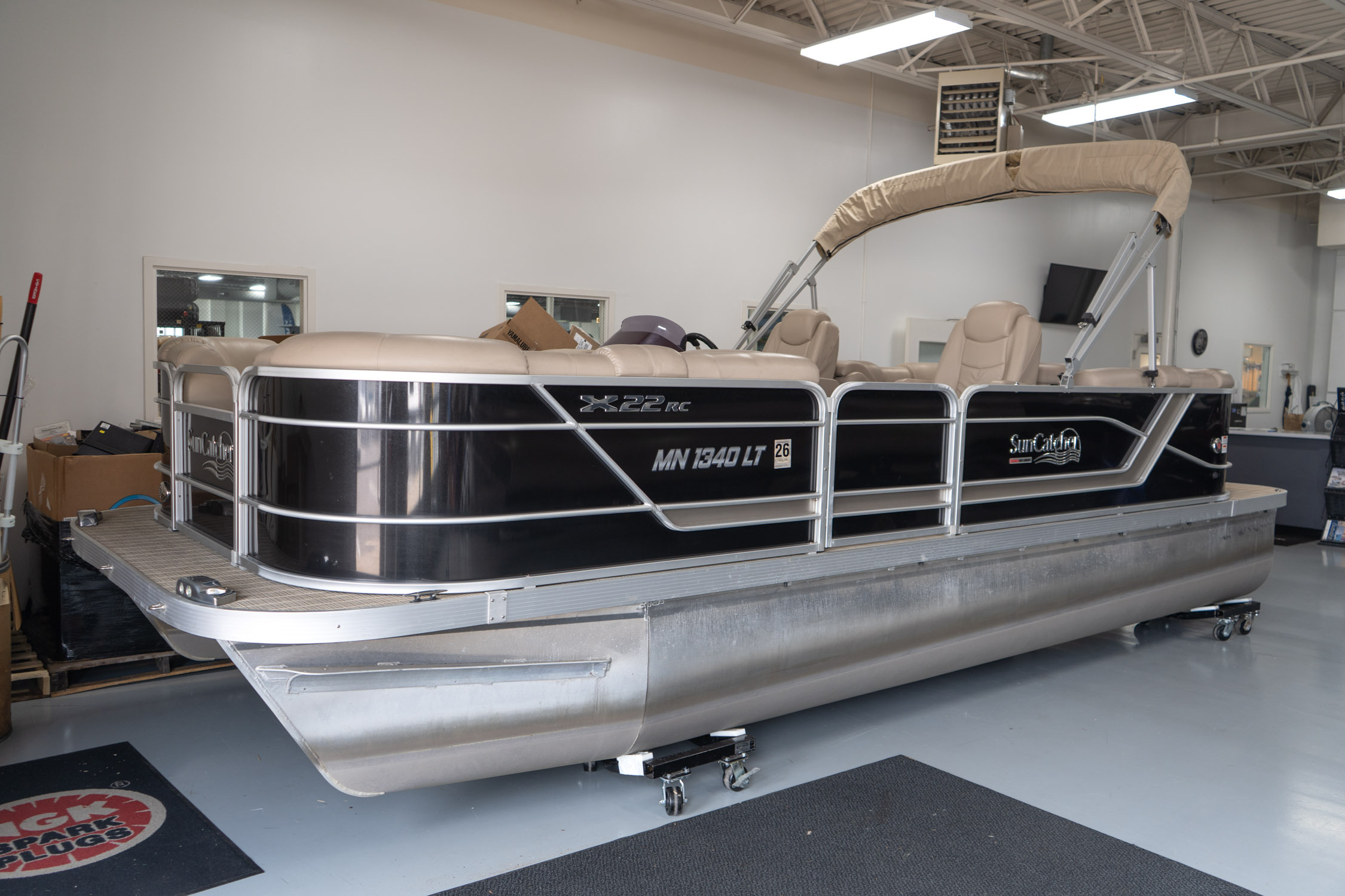 2018 G3 Boats Suncatcher X22RC in minneapolis MN