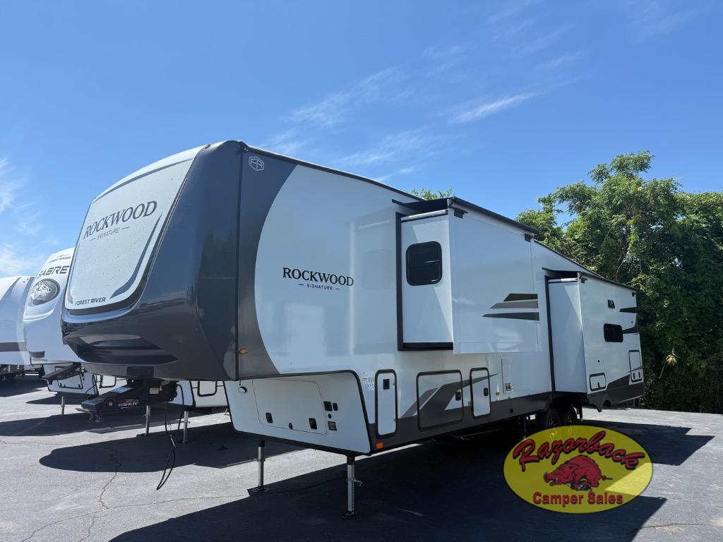 2026 Forest River Rv Rockwood Signature 401SFB in hot springs AR