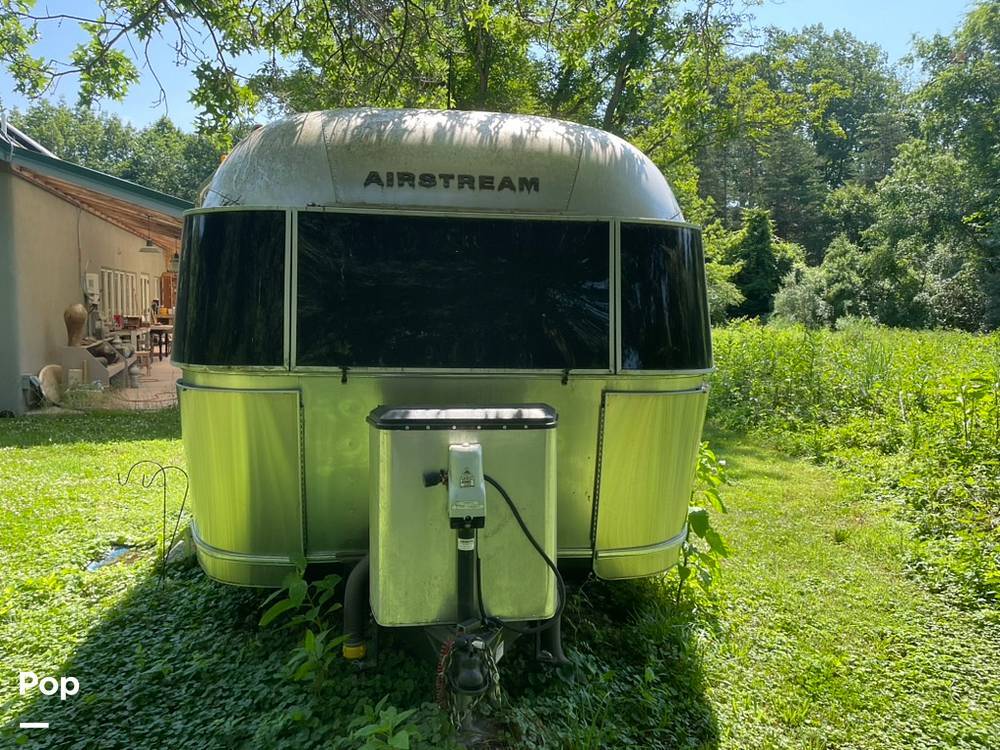 2018 Airstream Flying Cloud 28RBQ in chestertown MD