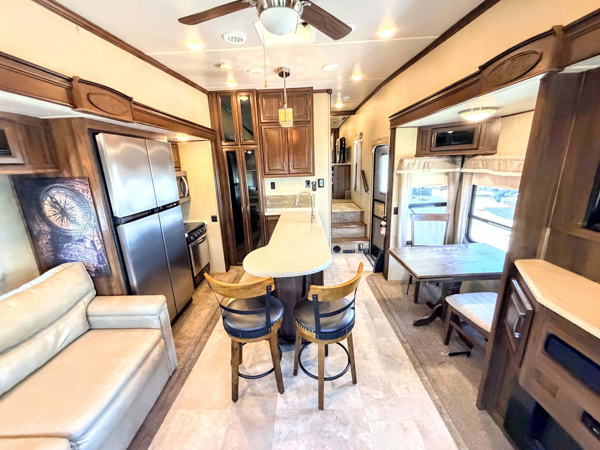 2018 Palomino Columbus Compass 298RLC RV