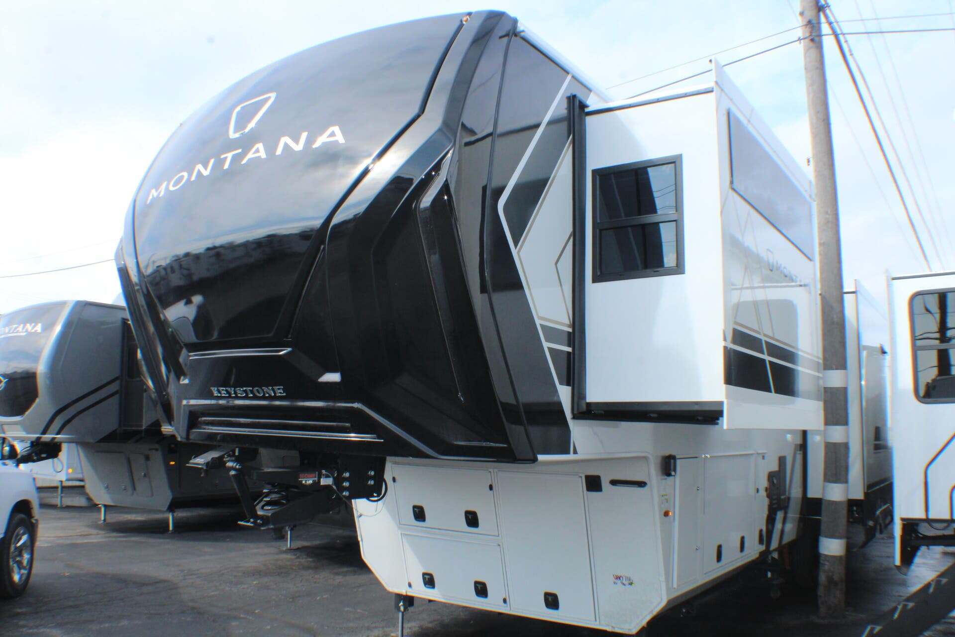 2026 Keystone Montana 3100RL in clyde OH