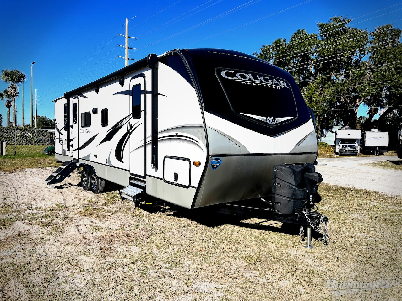 2022 Keystone Cougar Half-Ton 30BHS in bushnell FL