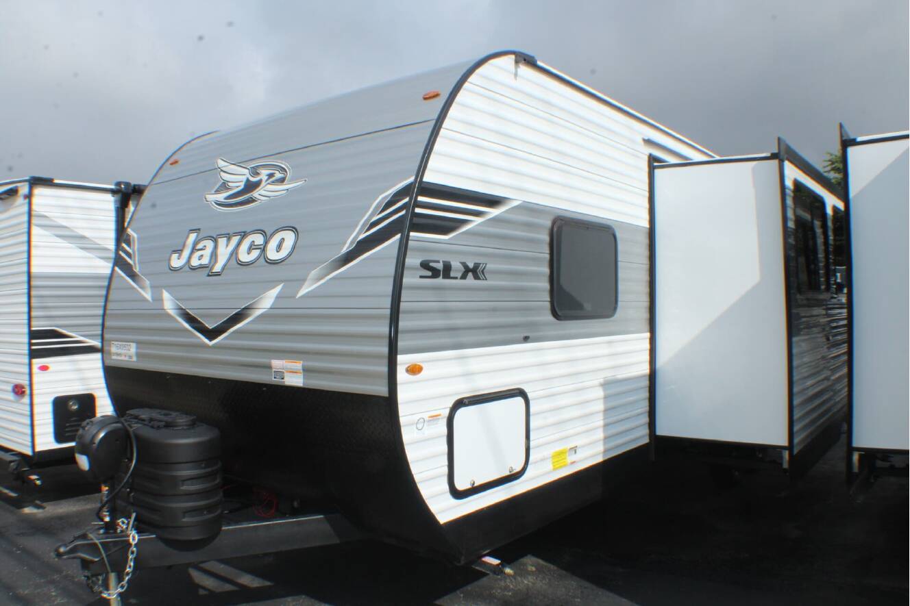 A photo of this 2026 Jayco Jay Flight SLX 261BHS