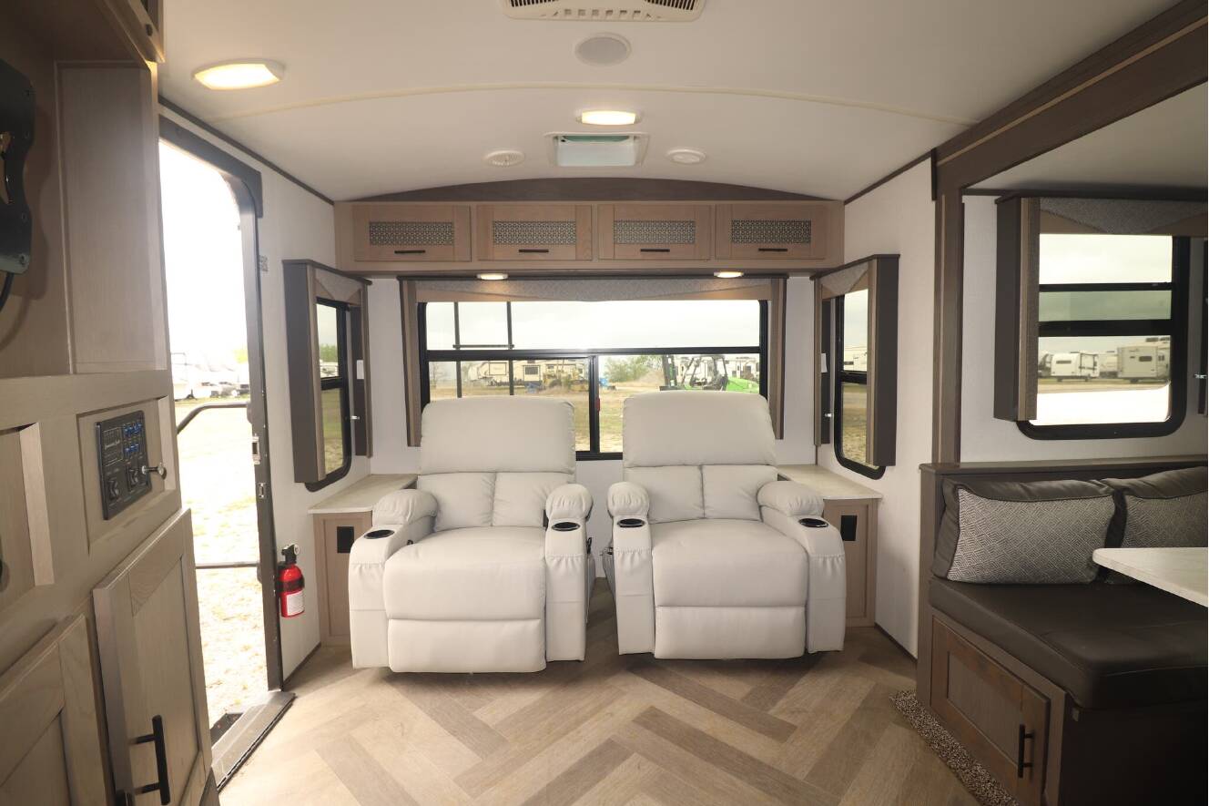 A photo of this 2021 Cruiser Rv Corp TWILIGHT SIGNATURE TW2500