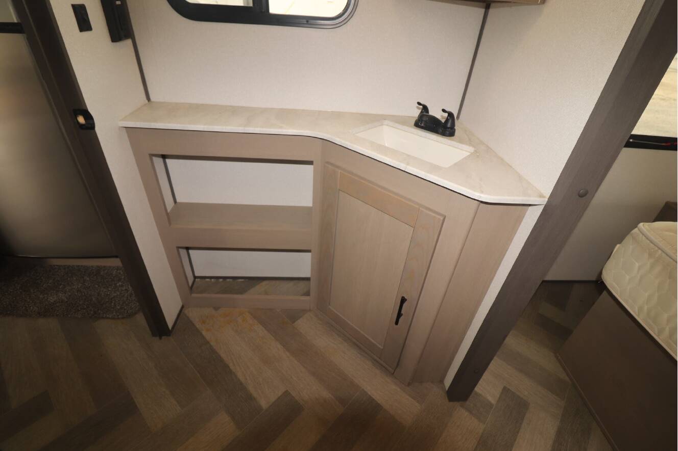 A photo of this 2021 Cruiser Rv Corp TWILIGHT SIGNATURE TW2500