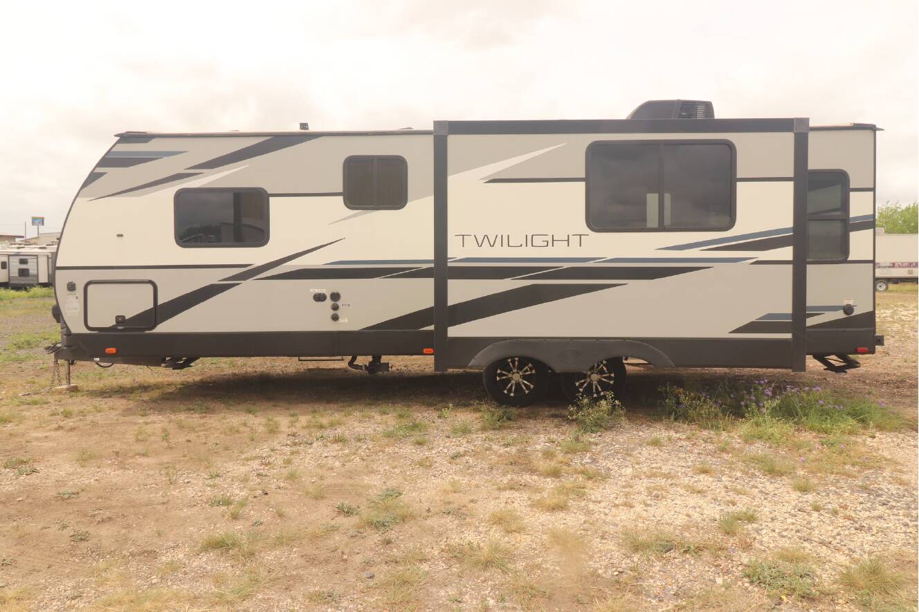 A photo of this 2021 Cruiser Rv Corp TWILIGHT SIGNATURE TW2500