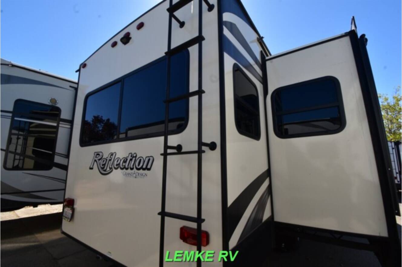 A photo of this 2019 Grand Design Reflection 303RLS