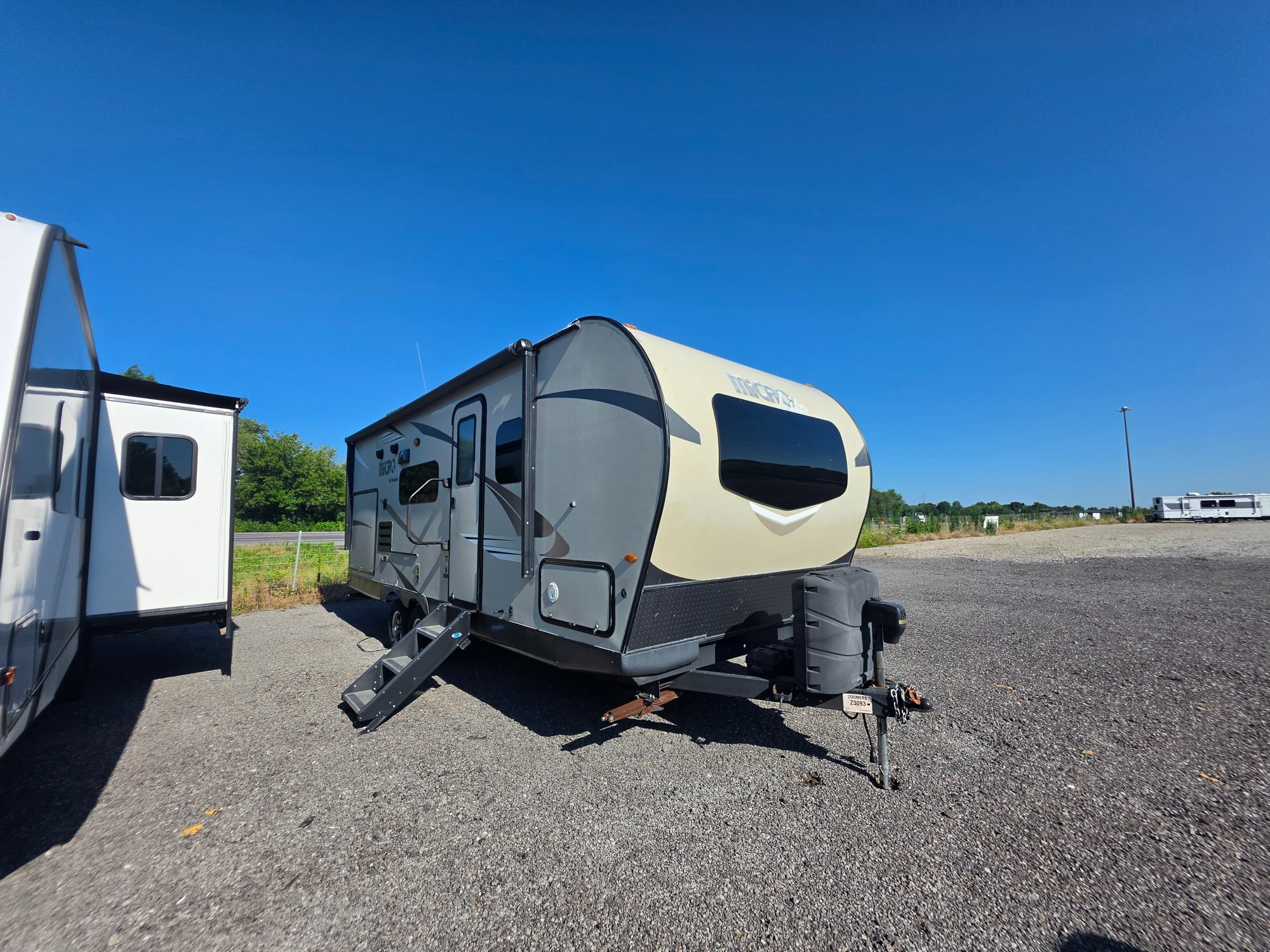 2019 Forest River Flagstaff Micro Lite 25BDS RV