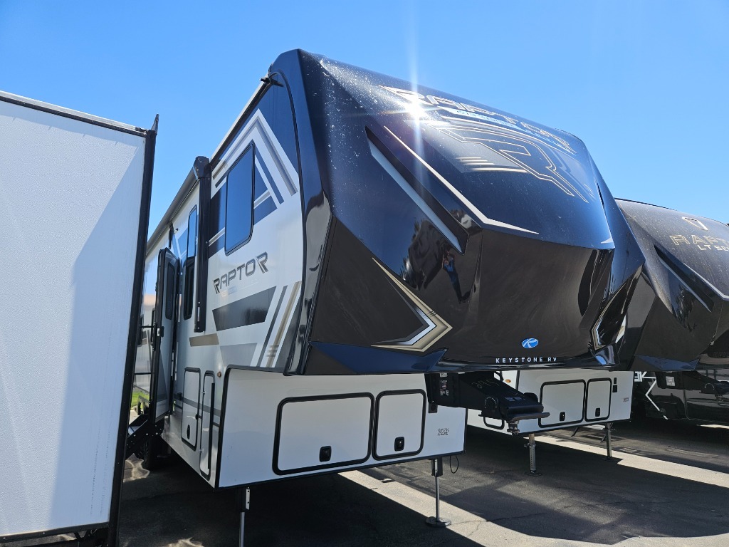 2025 Keystone Rv Raptor Carbon Series 310 in santa maria CA