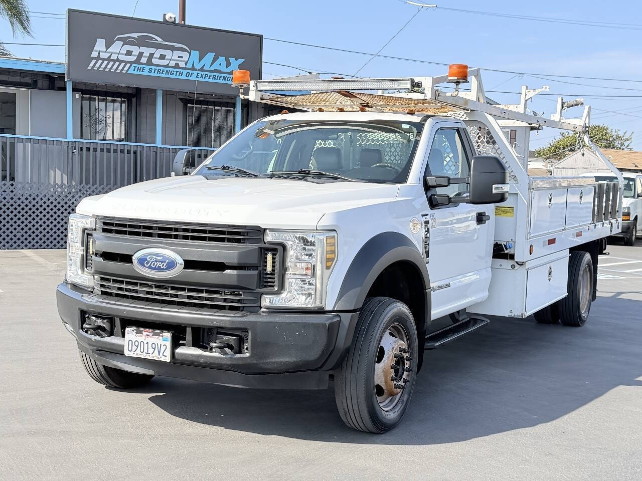 2018 FORD F450 in Chula Vista, CA
