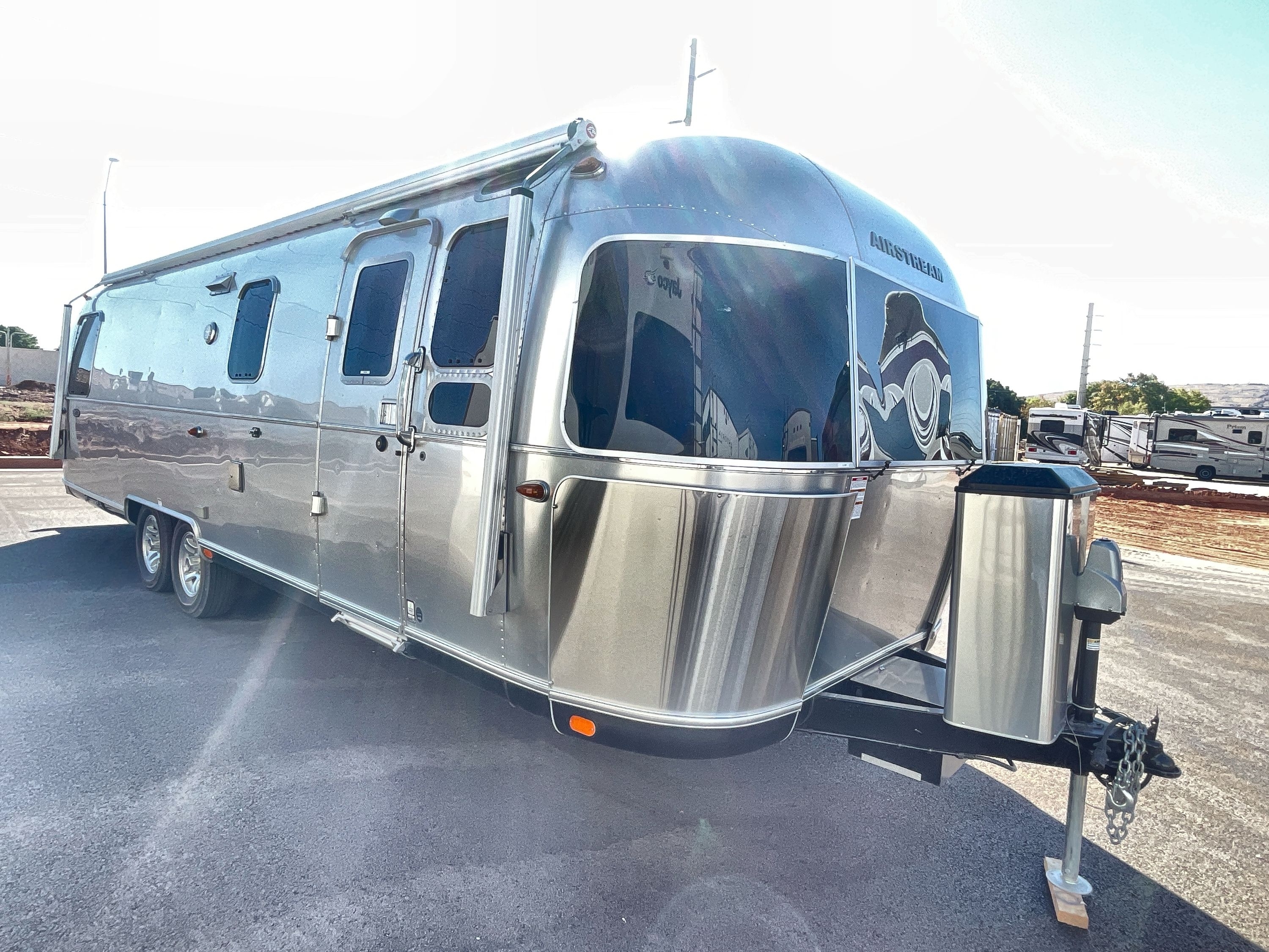 2018 Airstream CLASSIC 30RB QUEEN in st. george UT