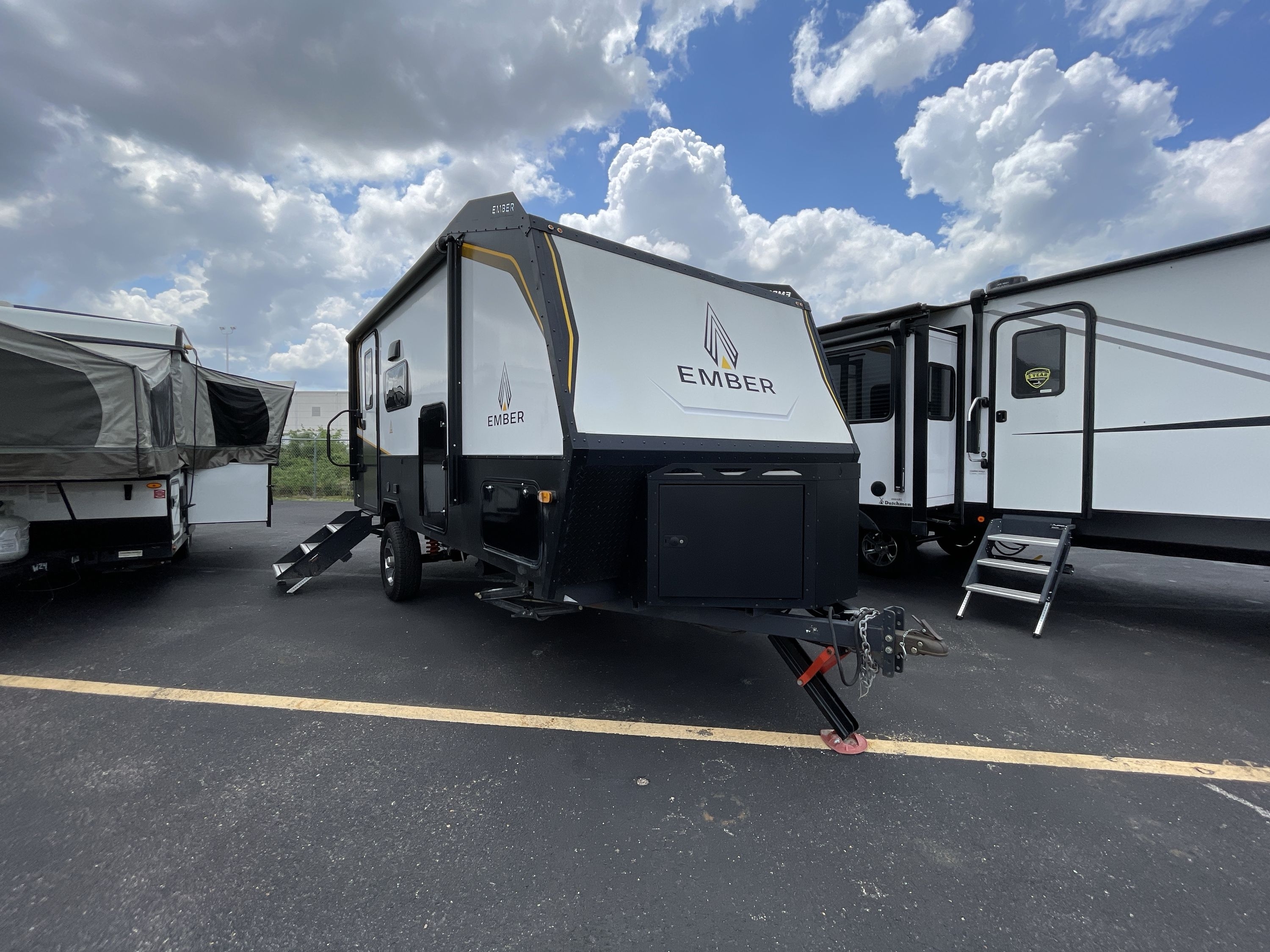 2022 Ember OVERLAND 171FB RV