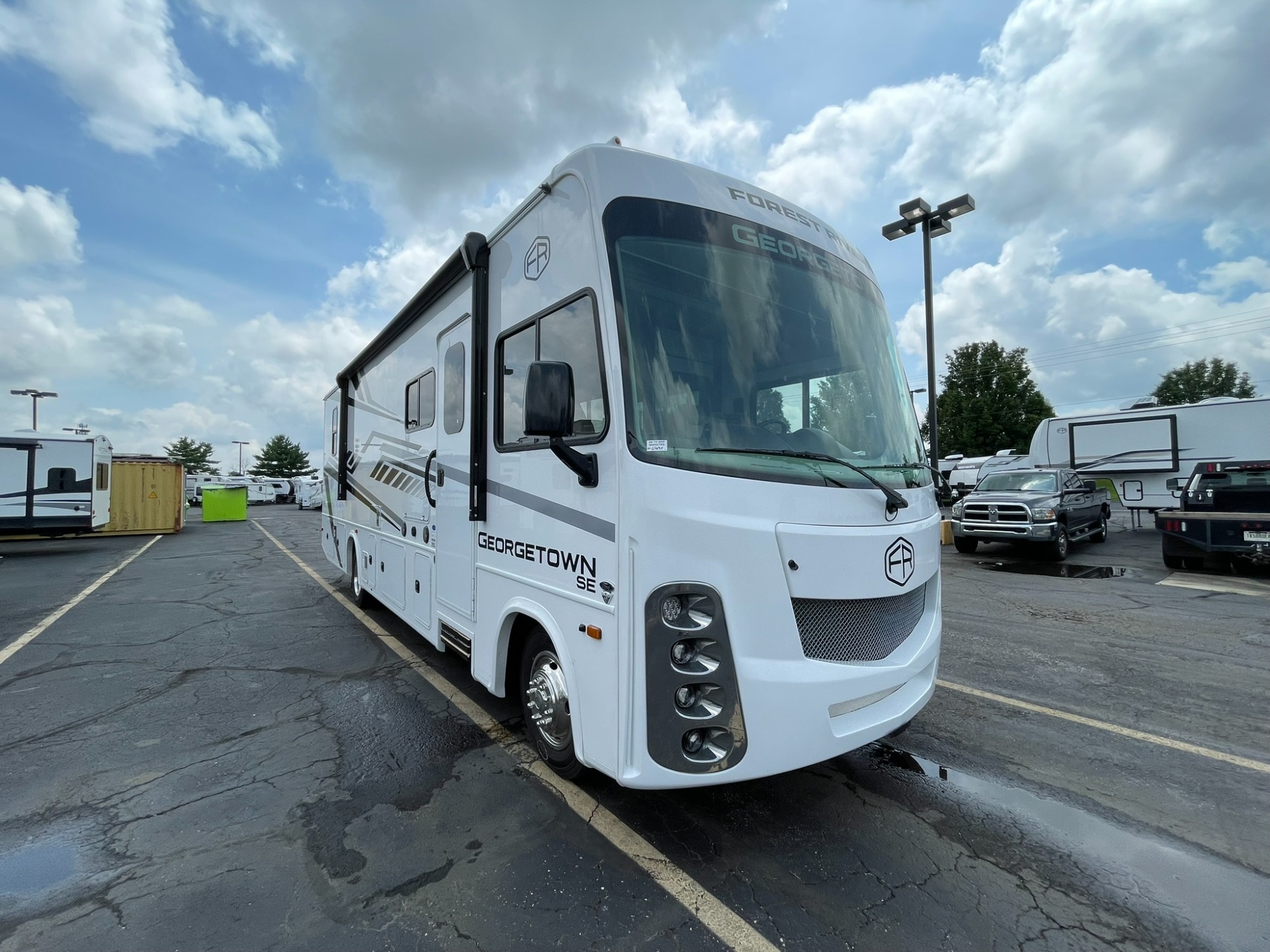 2026 Forest River GEORGETOWN 3 SERIES 29S3F in greenwood IN