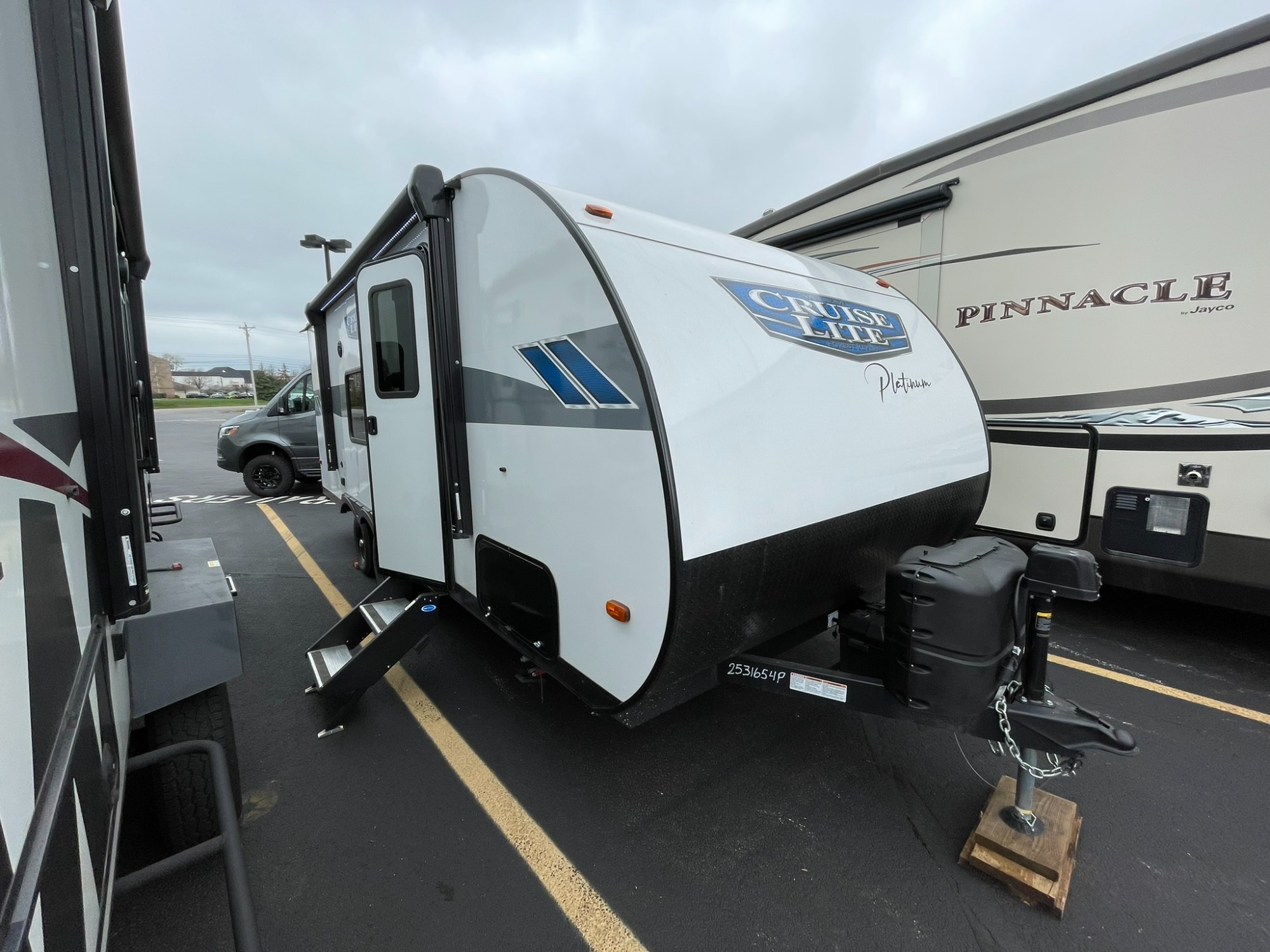 2023 Forest River SALEM CRUISE LITE 19DBXLX in greenwood IN