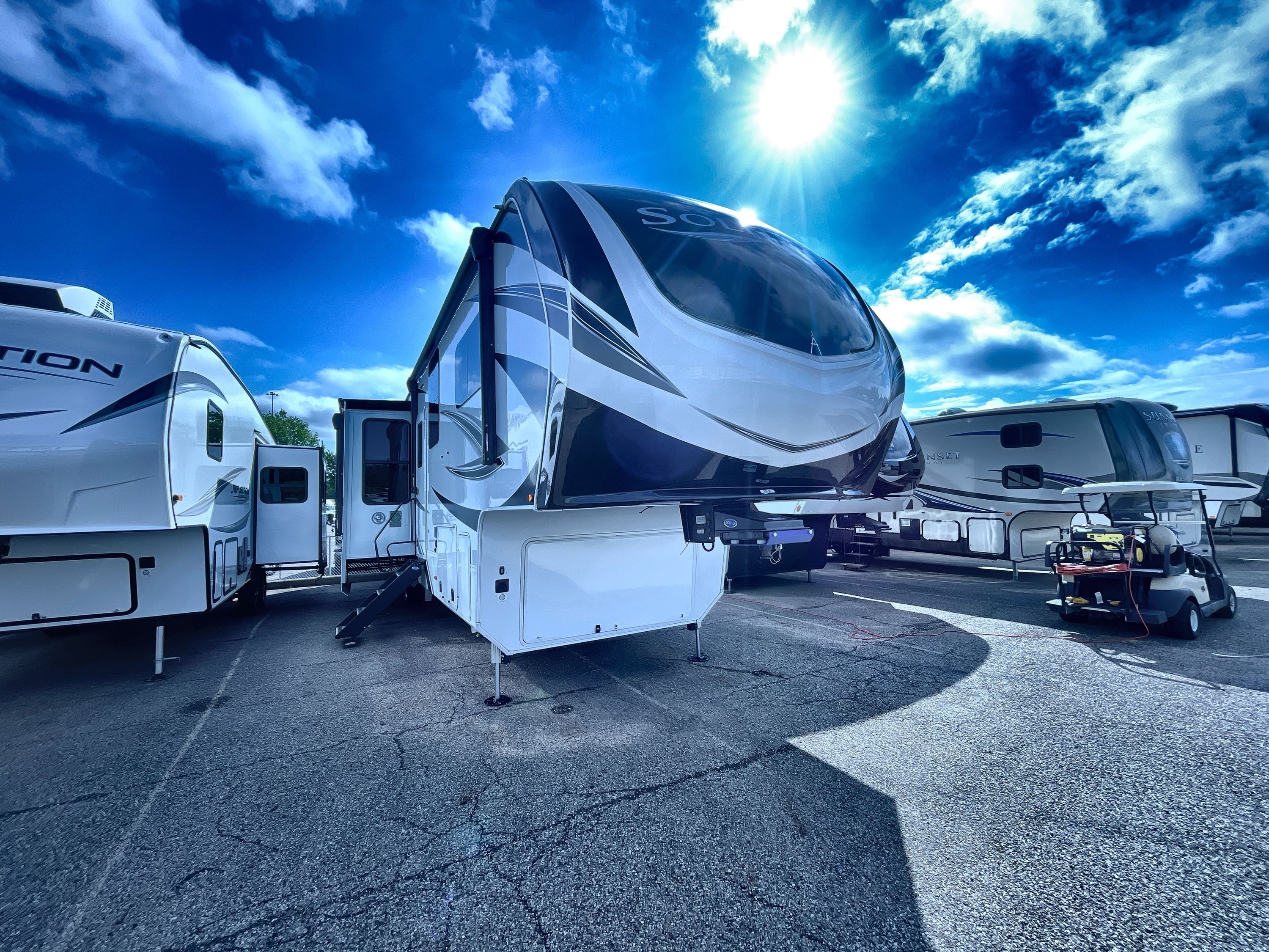 2024 Grand Design SOLITUDE 391DL in akron OH