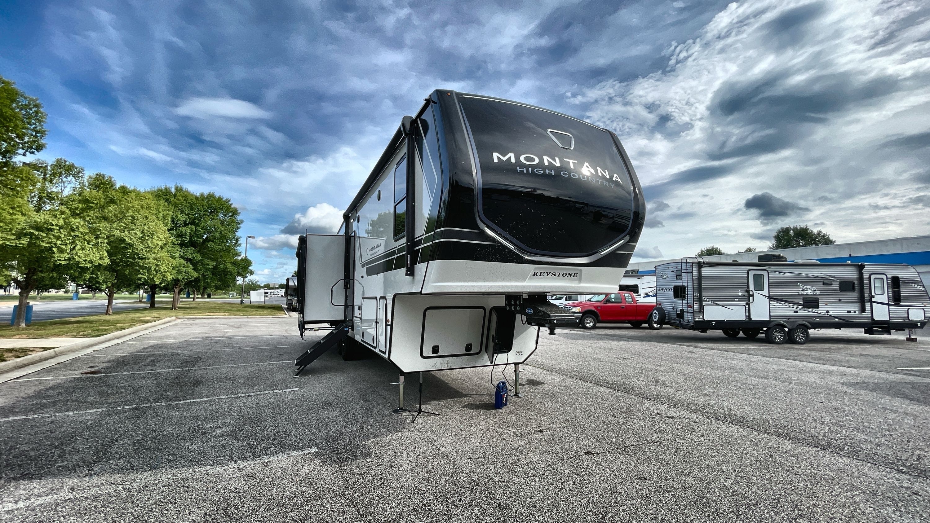 2026 Keystone MONTANA HIGH COUNTRY 325RK in roanoke VA