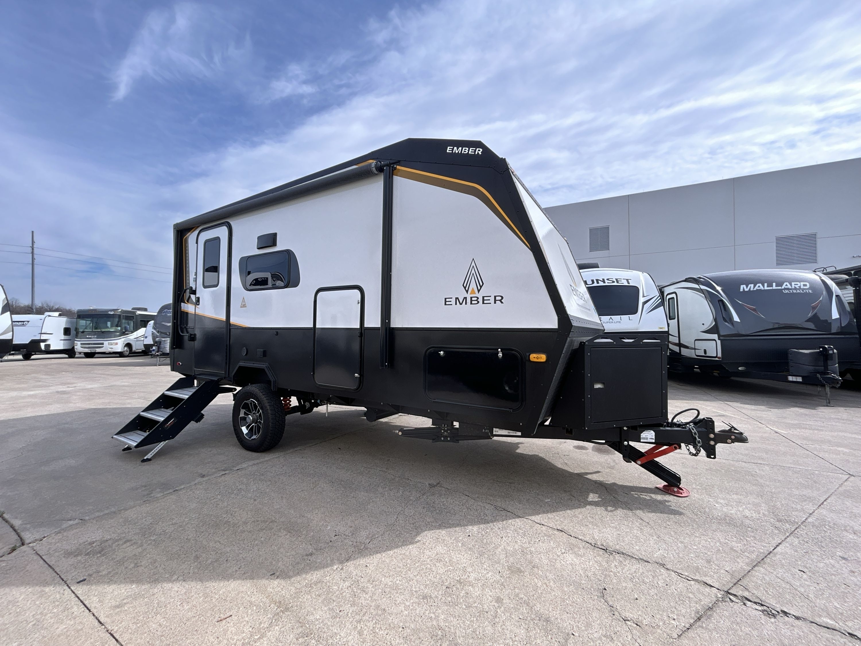 2022 Ember OVERLAND 171FB in north little rock AR