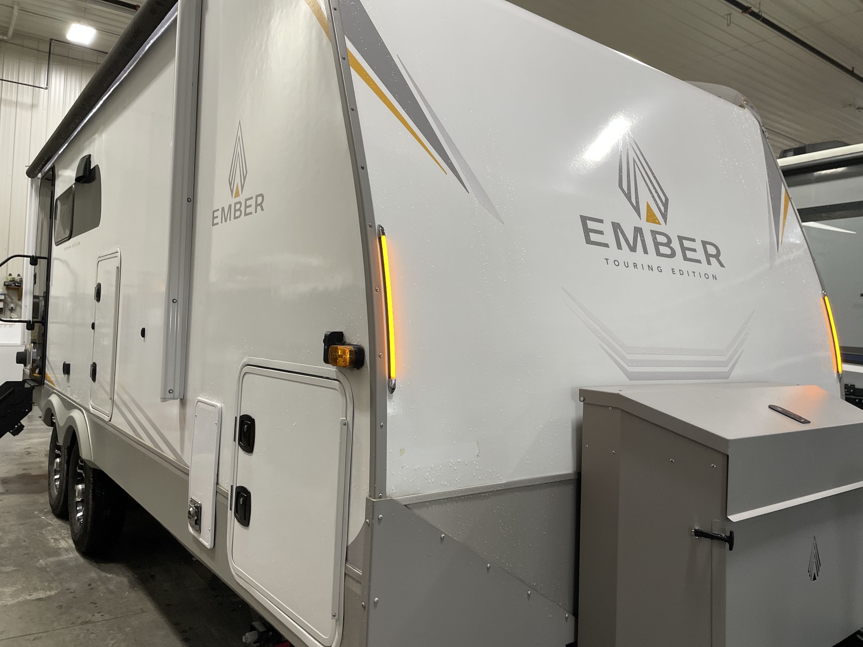 2023 Ember TOURING 20FB RV