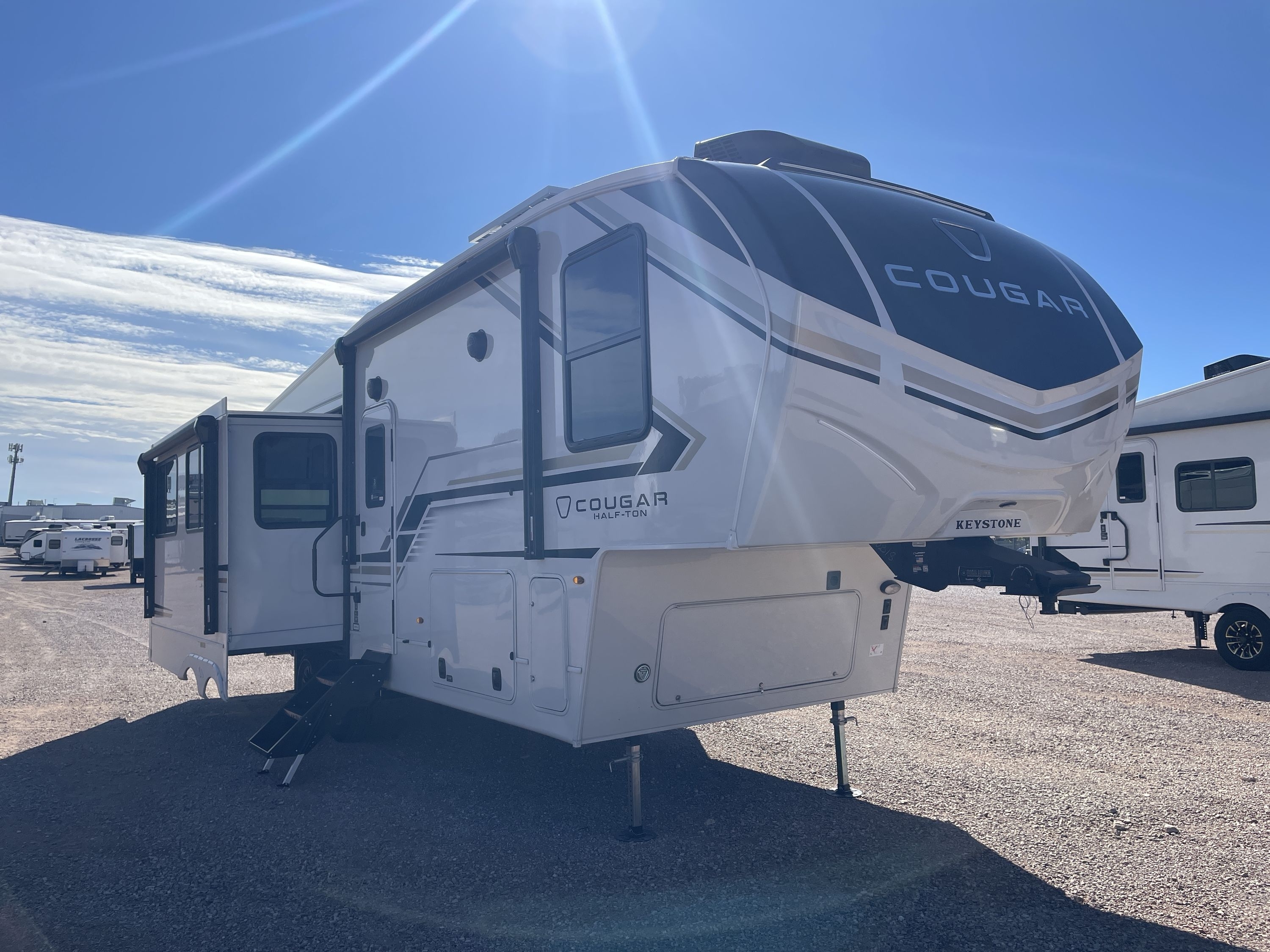 2026 Keystone COUGAR 29RLI in summerset SD