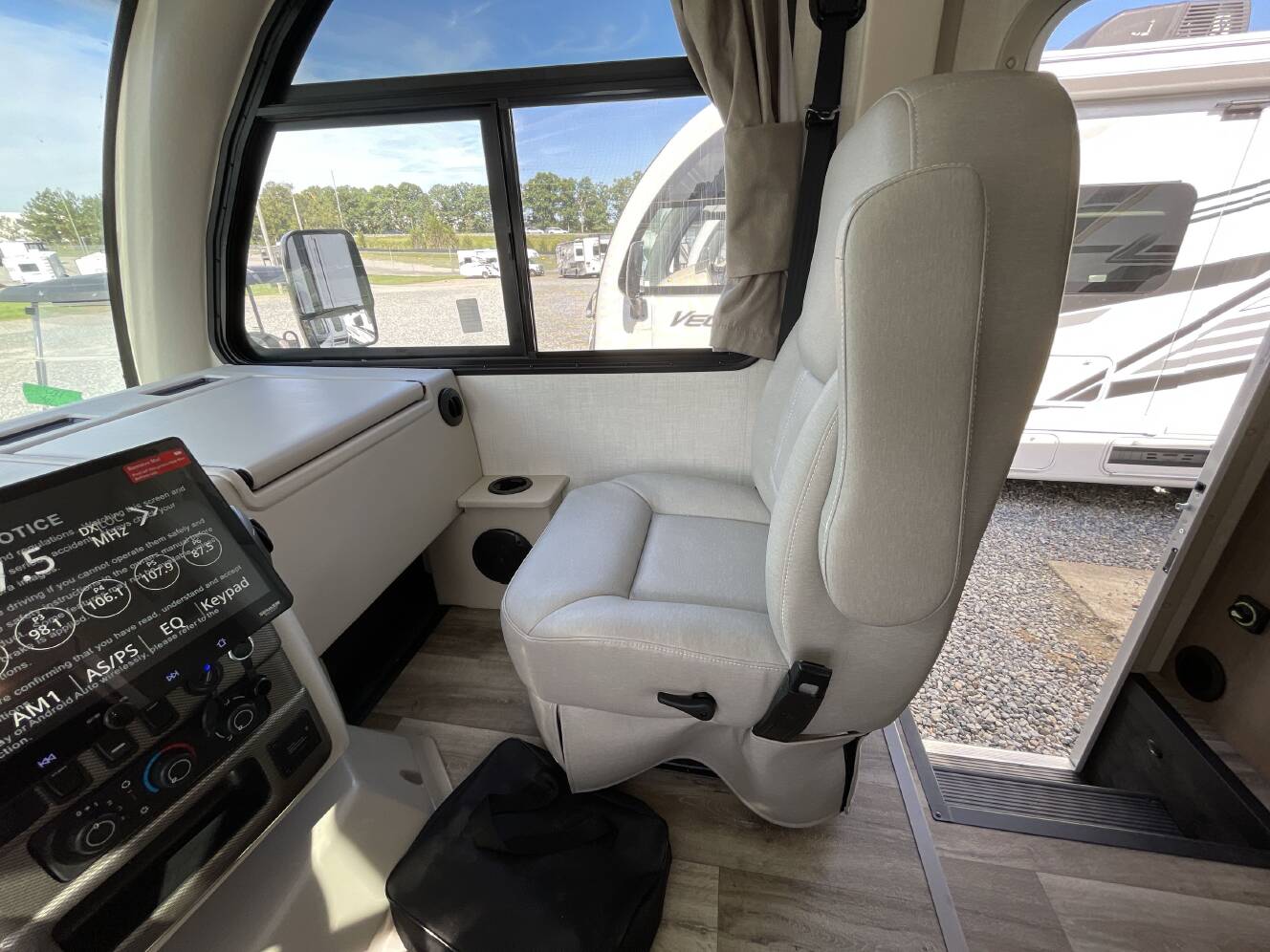 A photo of this 2027 Thor FREEDOM TRAVELER A26