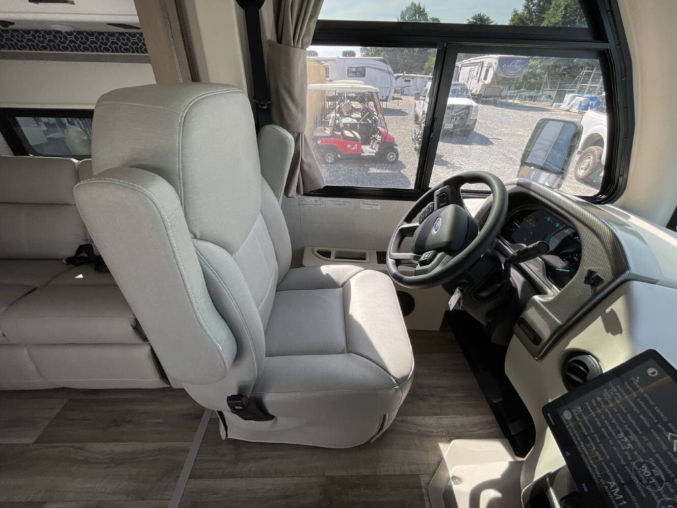 A photo of this 2027 Thor FREEDOM TRAVELER A26