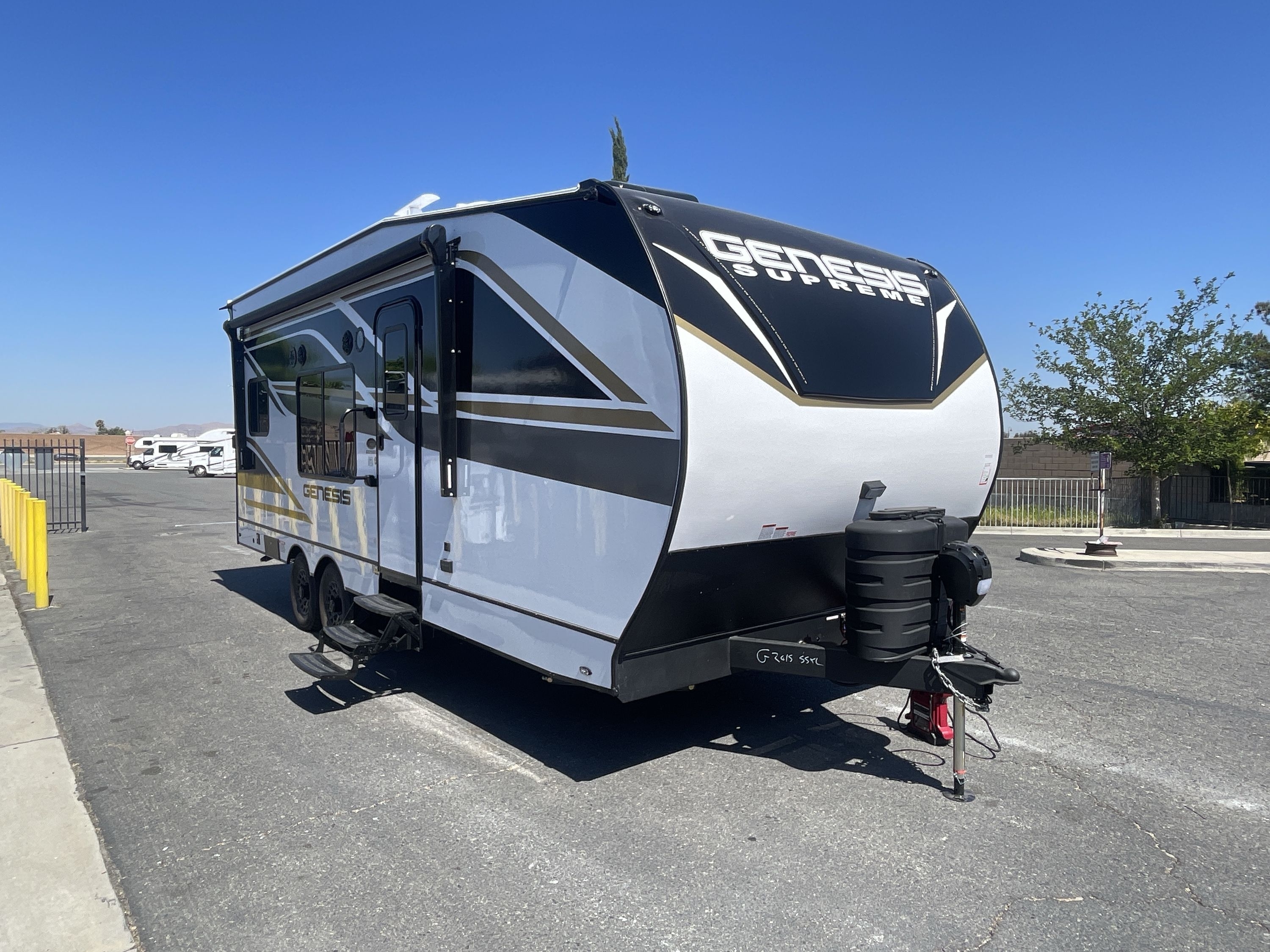 2027 Genesis Supreme GENESIS SUPREME 2015SSXL in menifee CA