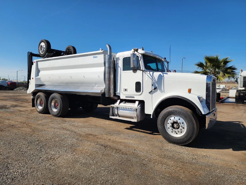 1996 FREIGHTLINER FLD120