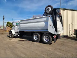 1996 FREIGHTLINER FLD120