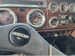 1996 FREIGHTLINER FLD120