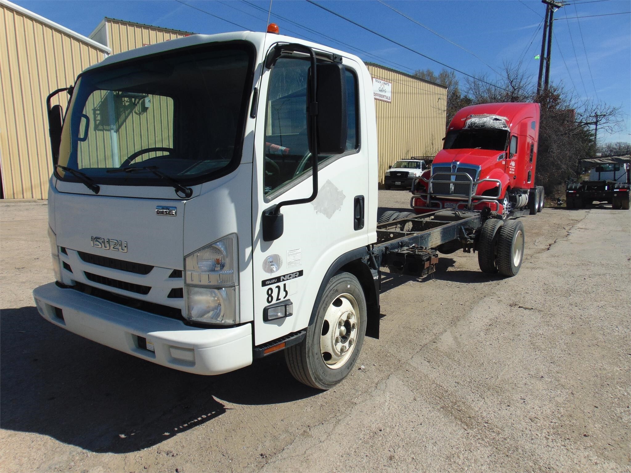 2016 ISUZU NQR in Dallas, TX