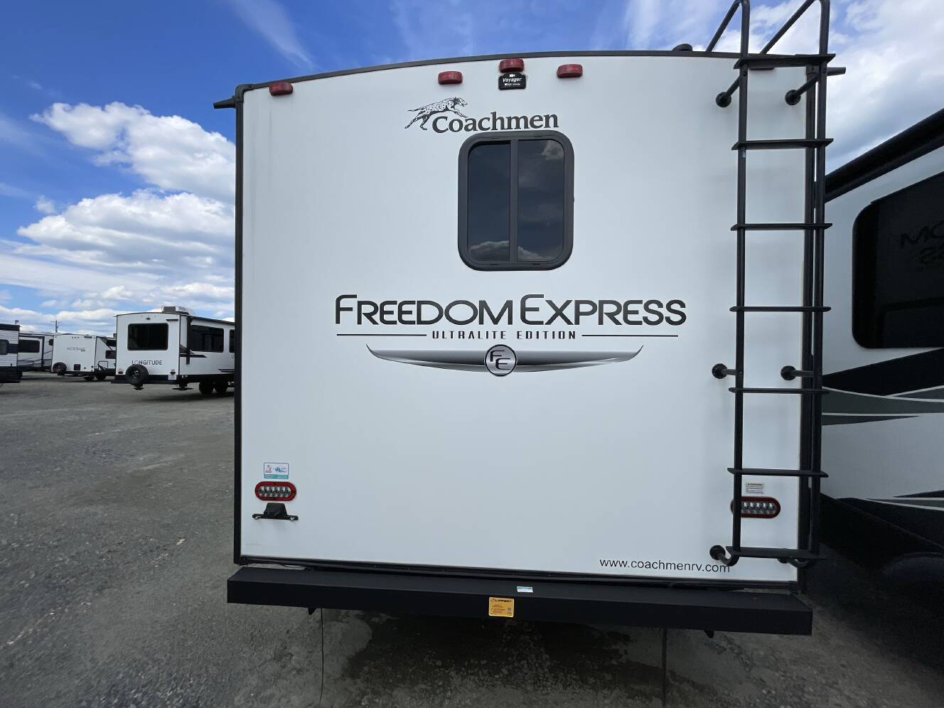 A photo of this 2023 Coachmen FREEDOM EXPRESS ULTRA LITE 226RBS