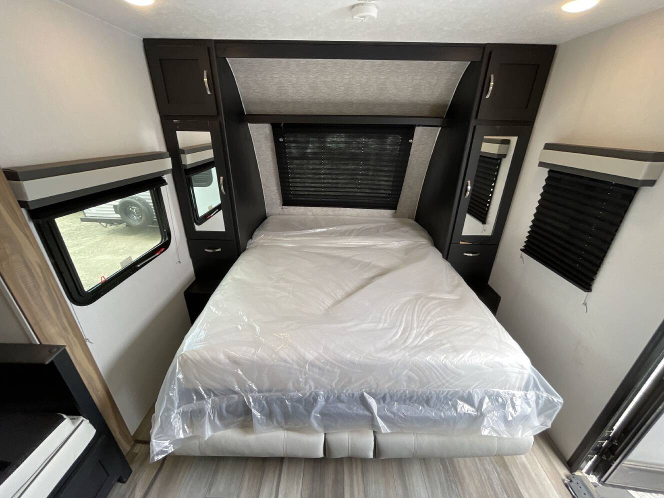 A photo of this 2023 Coachmen FREEDOM EXPRESS ULTRA LITE 226RBS