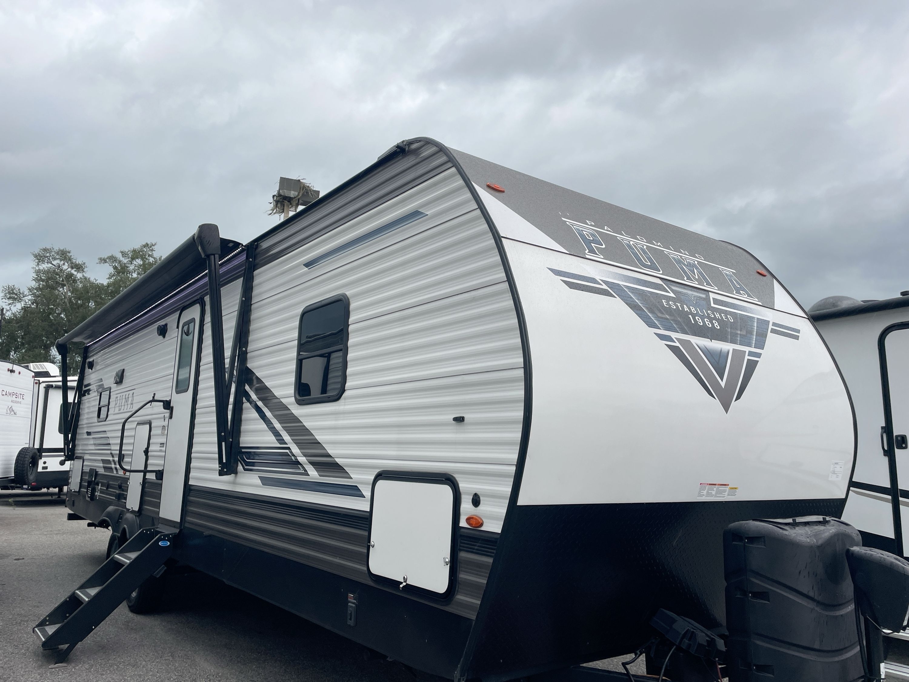 2023 Forest River PUMA 28BHFQ in dover FL