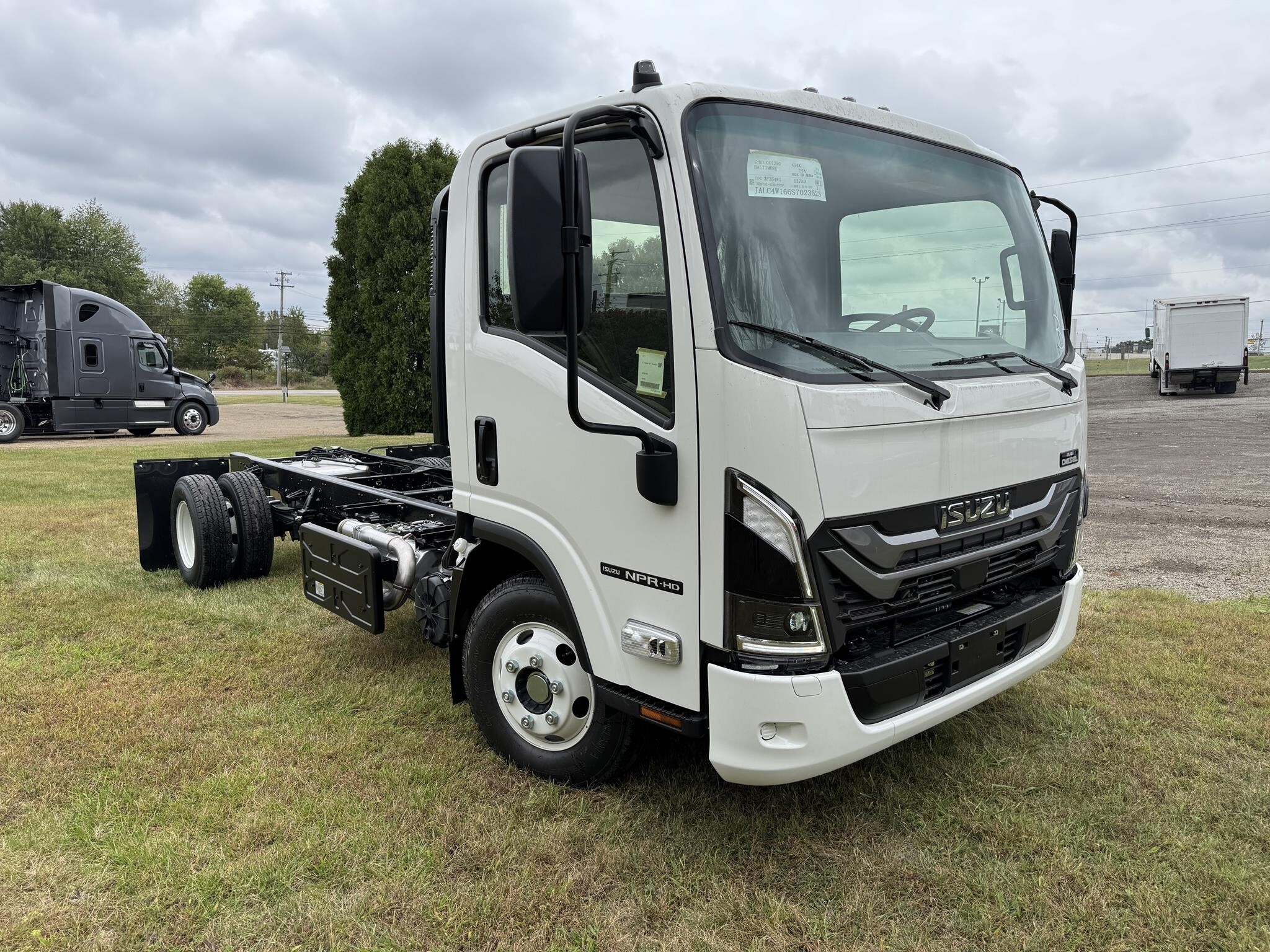 2025 ISUZU NPR HD in Canton, OH