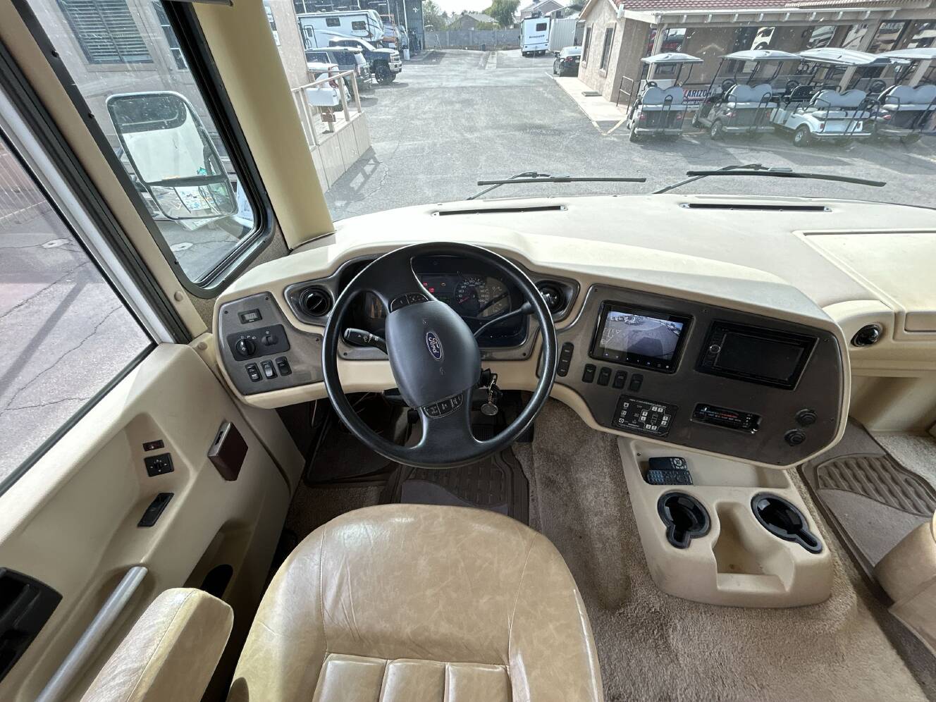 A photo of this 2016 Tiffin ALLEGRO 36LA