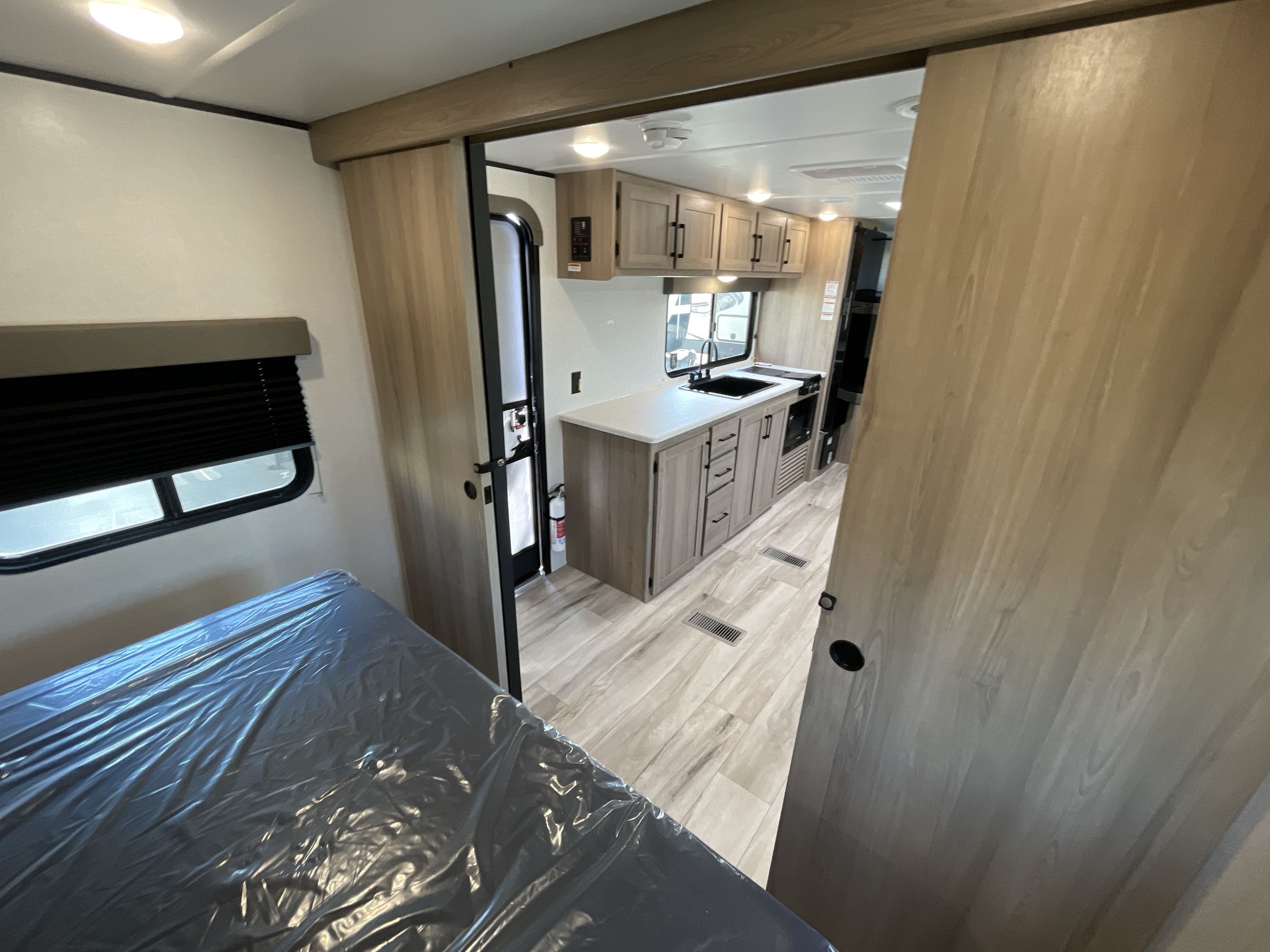 2027 Keystone COLEMAN 25BWE in fresno CA