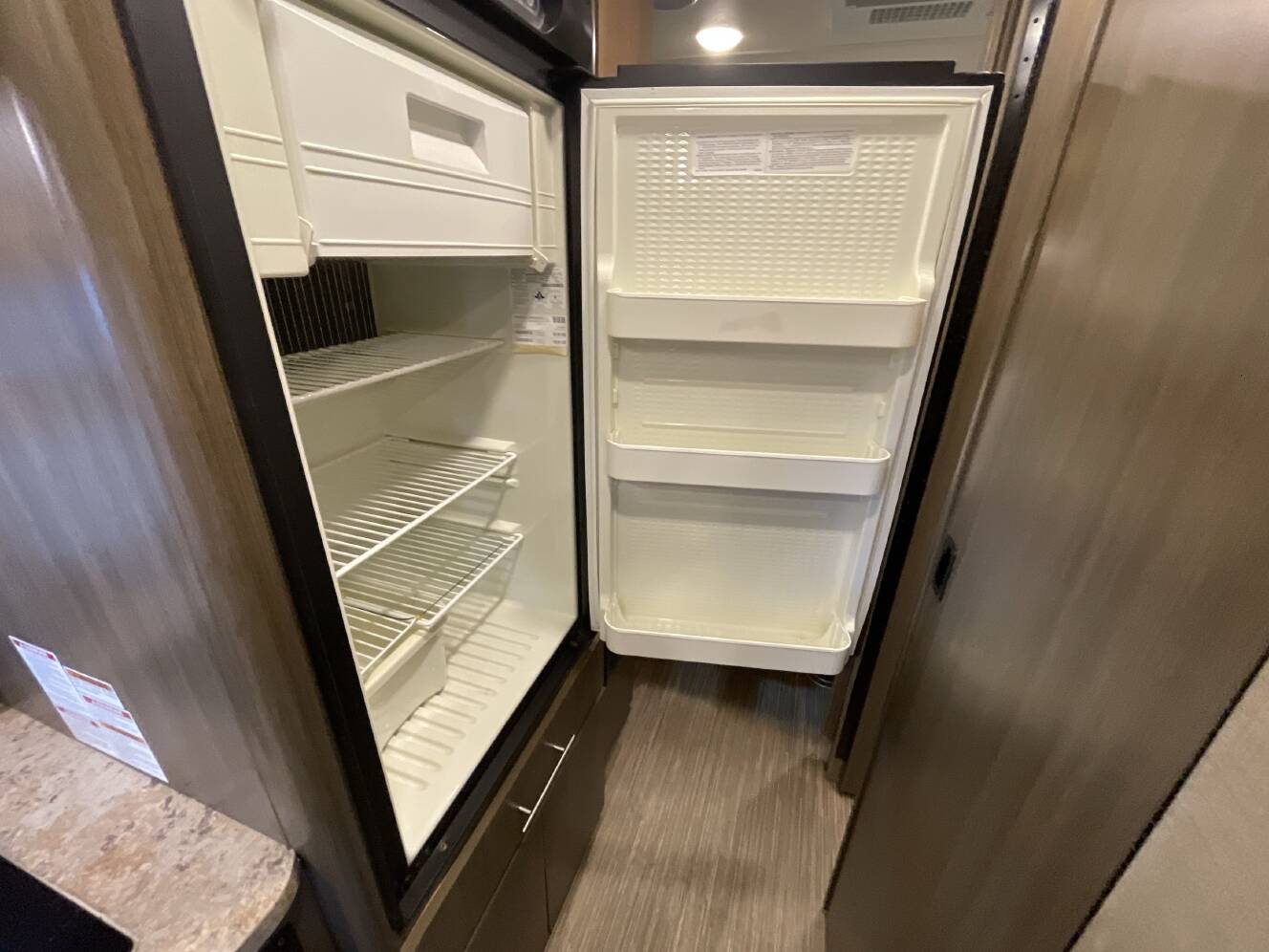 A photo of this 2018 Thor GEMINI 23TR